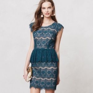 Maeve lace dress green peplum ❤️ sz Small 😍